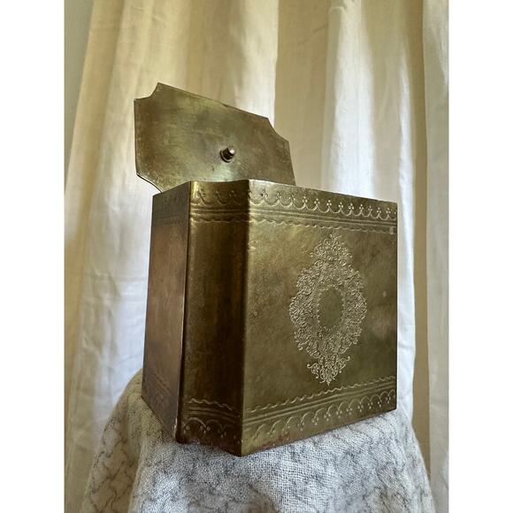 Vintage antique brass jar box lidded engraved trinket 5x4” decorative decor - Picture 16 of 16